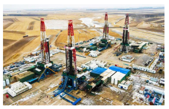 能源危机愈演愈烈,油价飙涨狂风乍起